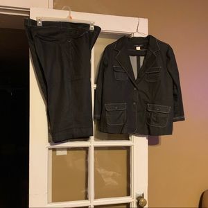 Black with white trim Robert Louis cropped pant suit.